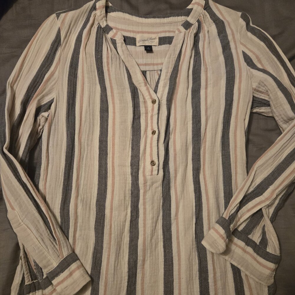 Universal Thread Tunic Top Womens Medium
